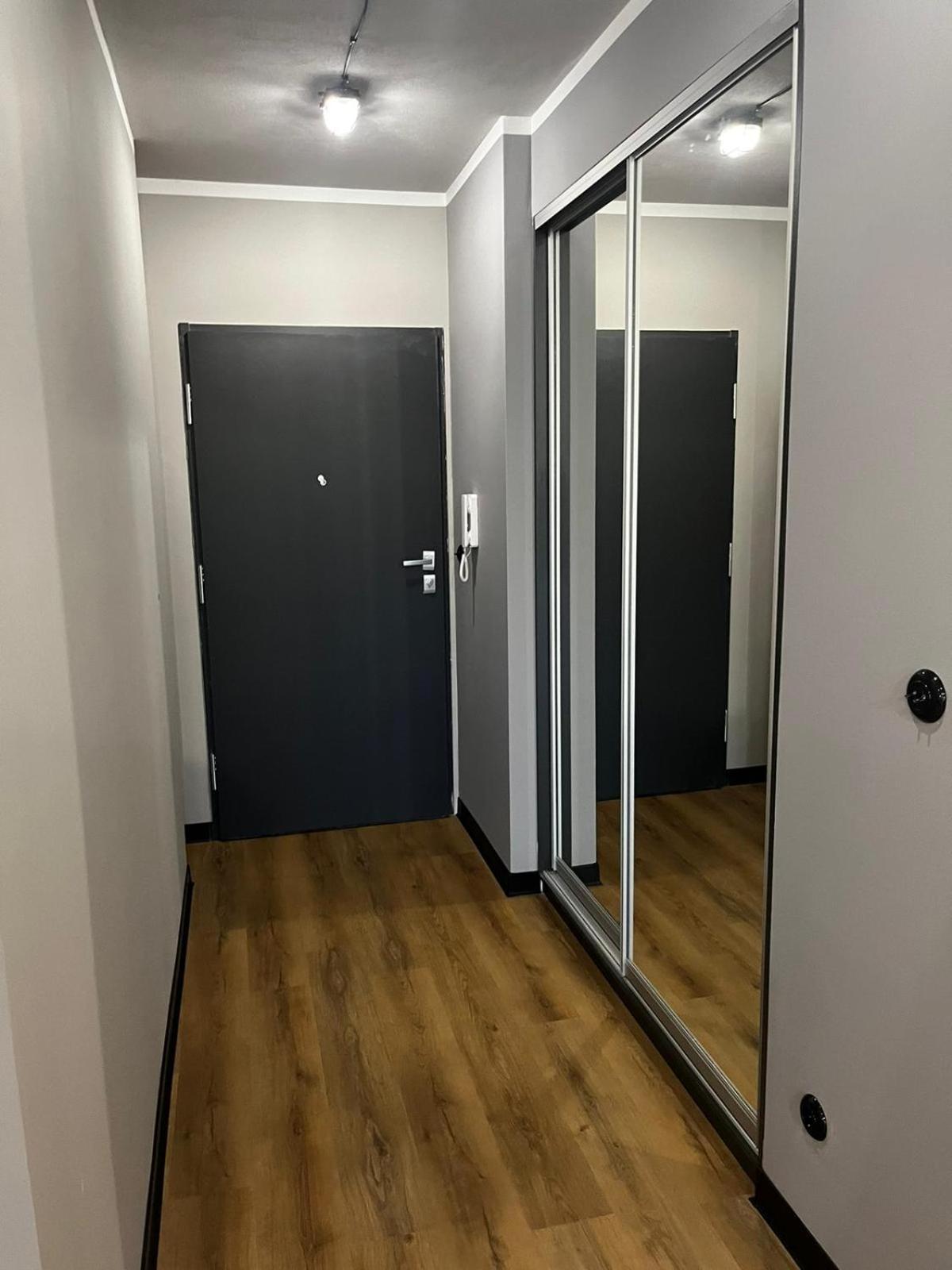 Apartament Z Widokiem Na Stadion Styl Industrialny Jedyny Taki Check In 24 H พอซนาน ภายนอก รูปภาพ